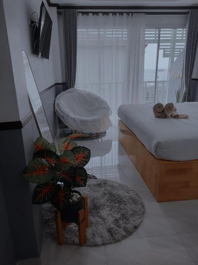 Bed and Breakfast Baan Tipsukon Koh Larn Exterior foto